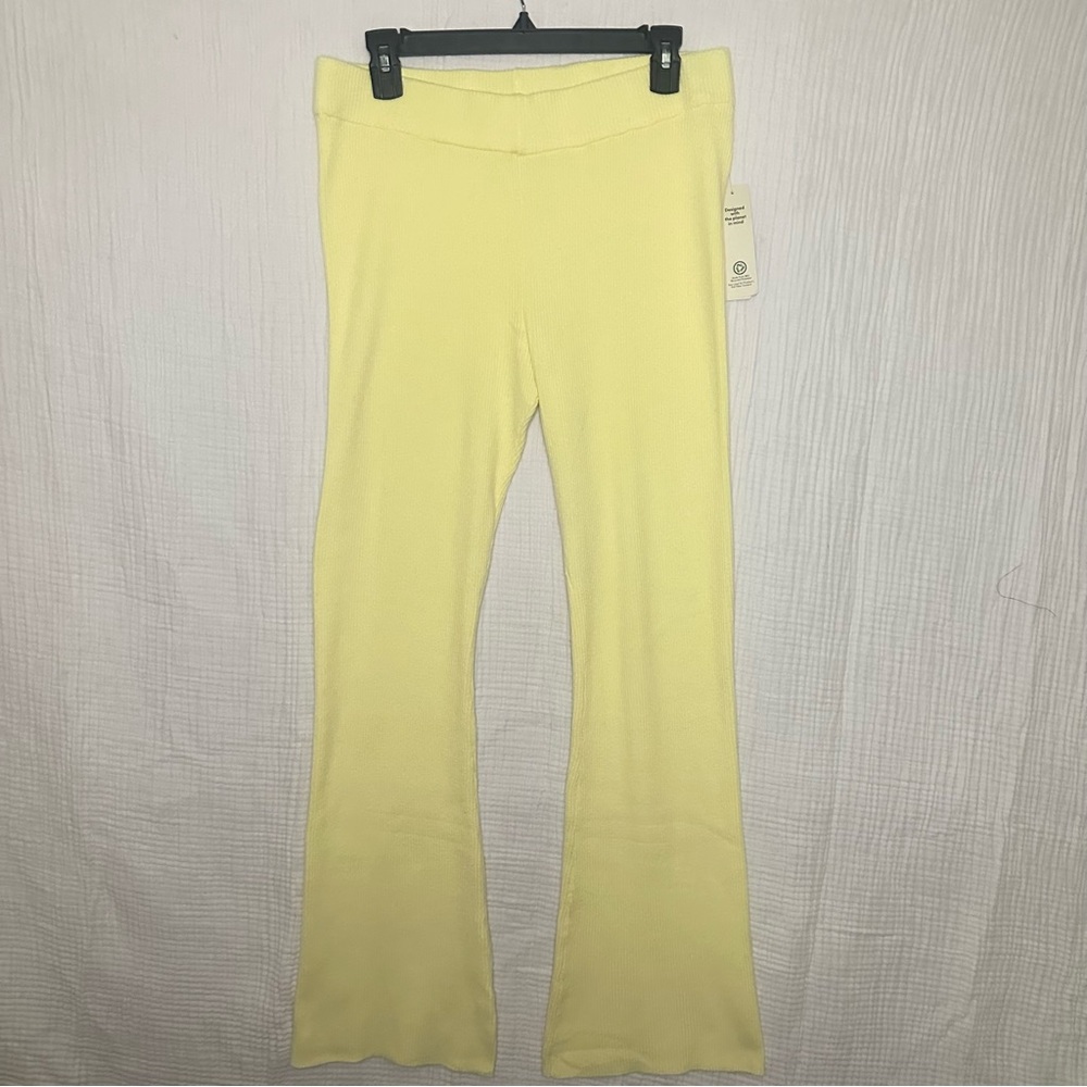 NWT No Boundaries Yellow Knit Hippie Boho Y2K FLARE PANTS Juniors Women-L 12/14